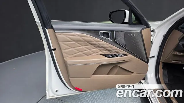 Kia K8 Hybrid — Фото автомобиля 13