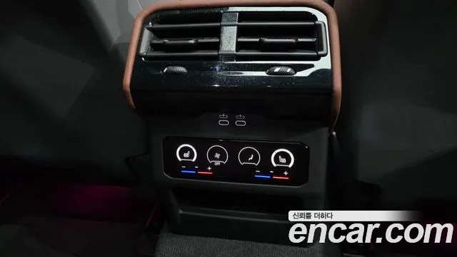 BMW 5 Series G60 — Фото автомобиля 25
