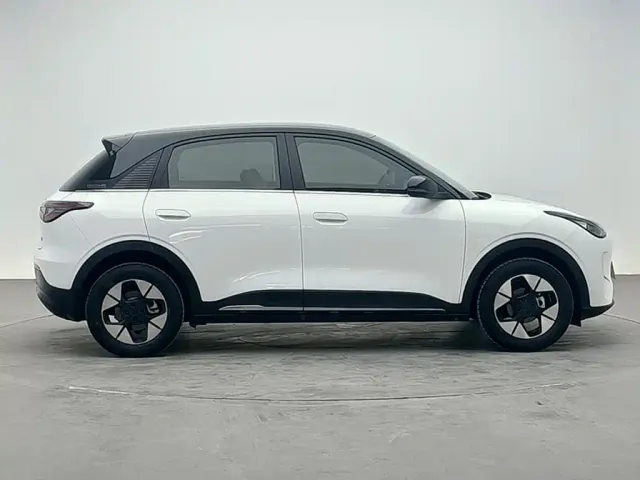 Geely Starry Wish — Фото автомобиля 4