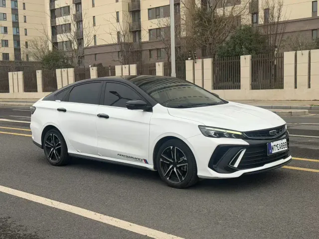 Geely Binrui — Фото автомобиля 3