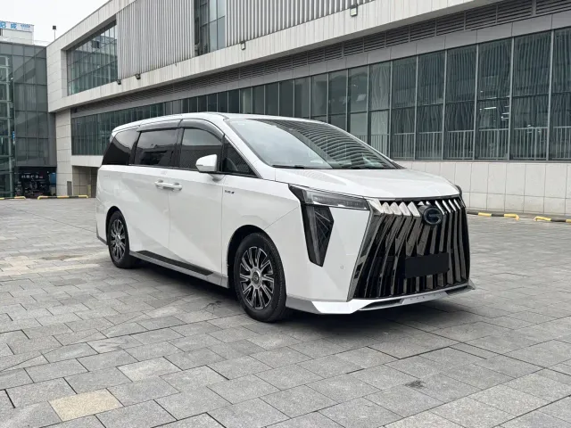 GAC Trumpchi E9 — Фото автомобиля 3