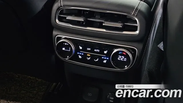 Genesis GV80 — Фото автомобиля 27