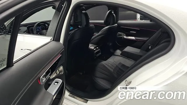 Mercedes-Benz E-Class E-класс W214 E300 4MATIC Exclusive — Фото автомобиля 10