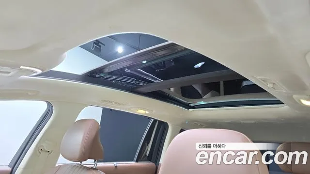 Hyundai Ioniq 9 — Фото автомобиля 24