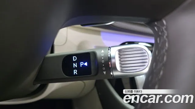 Hyundai Casper Electric — Фото автомобиля 12