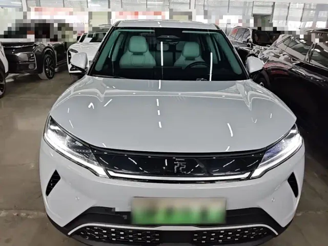 BYD Yuan UP — Фото автомобиля 2