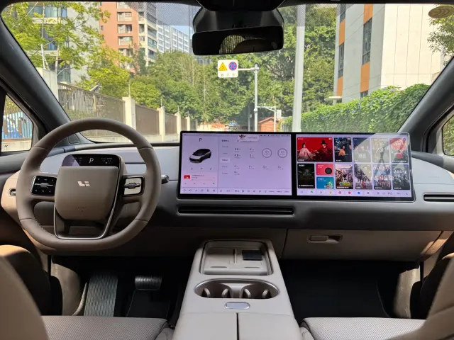 Li Auto i6 — Фото автомобиля 11