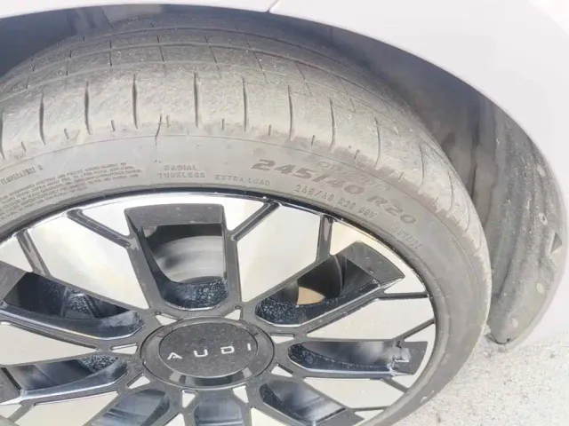 Audi E5 Sportback — Фото автомобиля 7