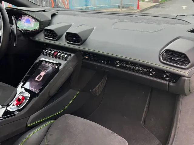 Lamborghini Huracan — Фото автомобиля 12