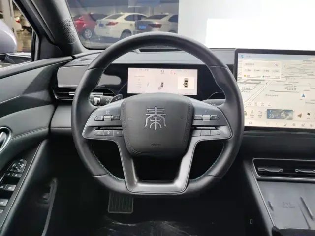 BYD Qin L — Фото автомобиля 15