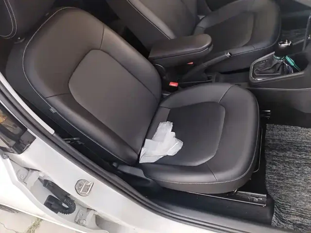 Skoda Rapid — Фото автомобиля 24