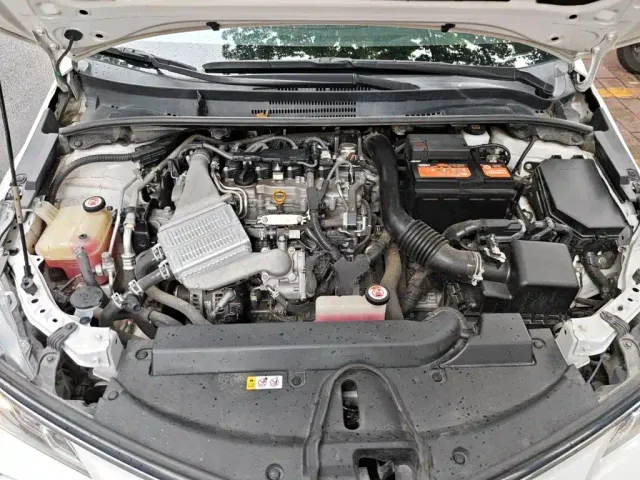 Toyota Corolla — Фото автомобиля 10