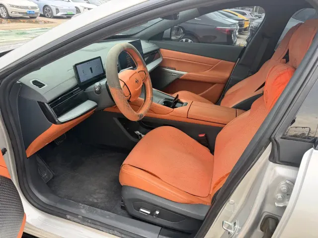 Dongfeng eπ 007 — Фото автомобиля 5
