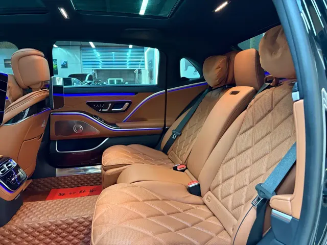 Mercedes-Benz Maybach S-Class — Фото автомобиля 18