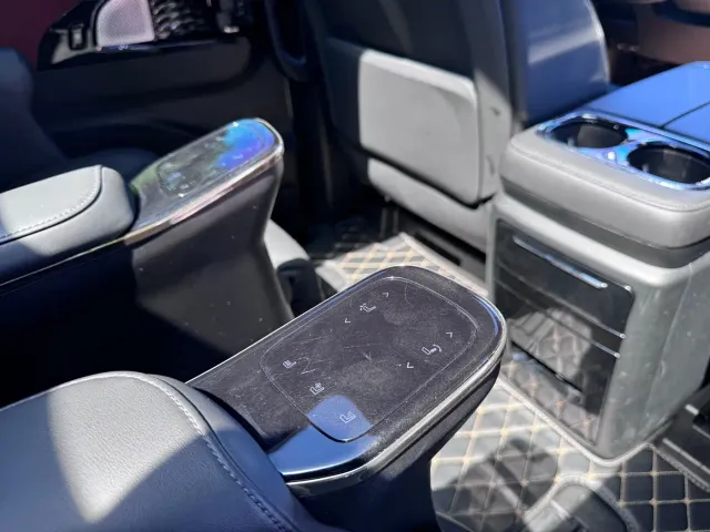 GAC Trumpchi M8 — Фото автомобиля 18