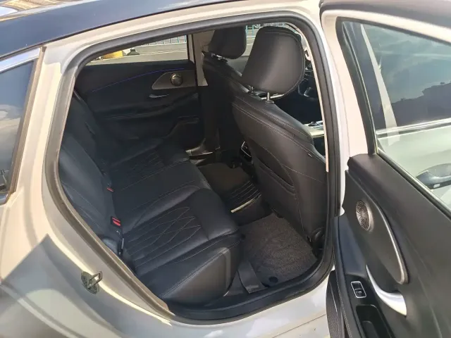 Chery Arrizo 8 — Фото автомобиля 7