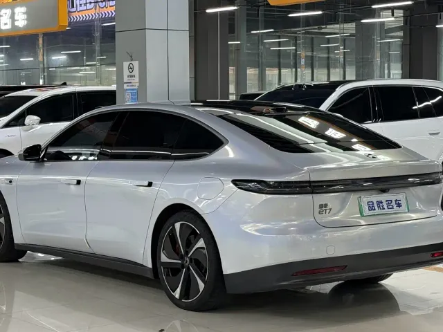 Nio ET7 — Фото автомобиля 3