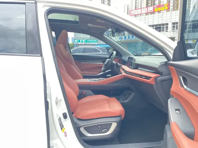 Changan CS75 Plus — Фото автомобиля 15