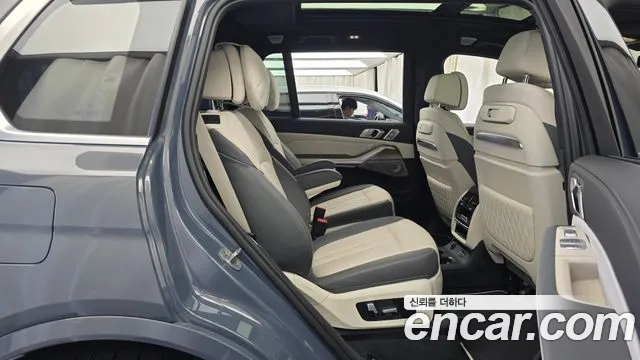 BMW X7 — Фото автомобиля 17
