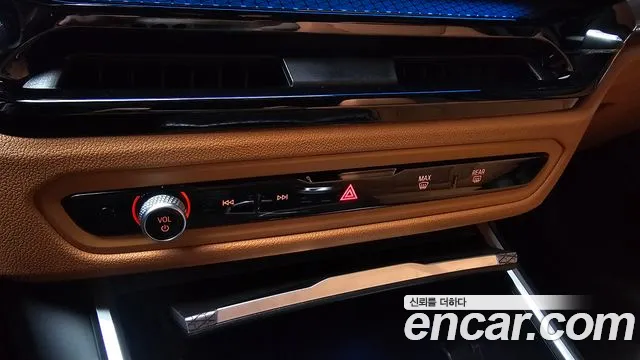 BMW 3-Series 3 серия (G20) 320i M Sport — Фото автомобиля 18