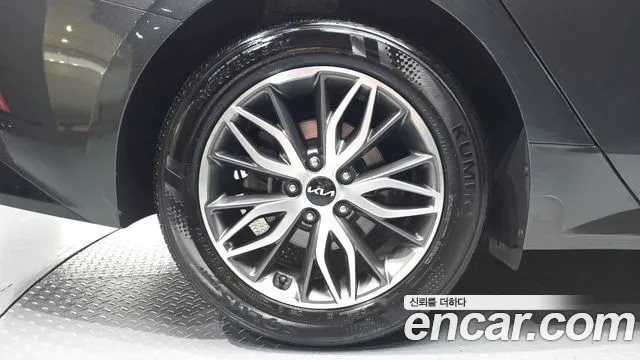 Фотография автомобиля — Kia K5
