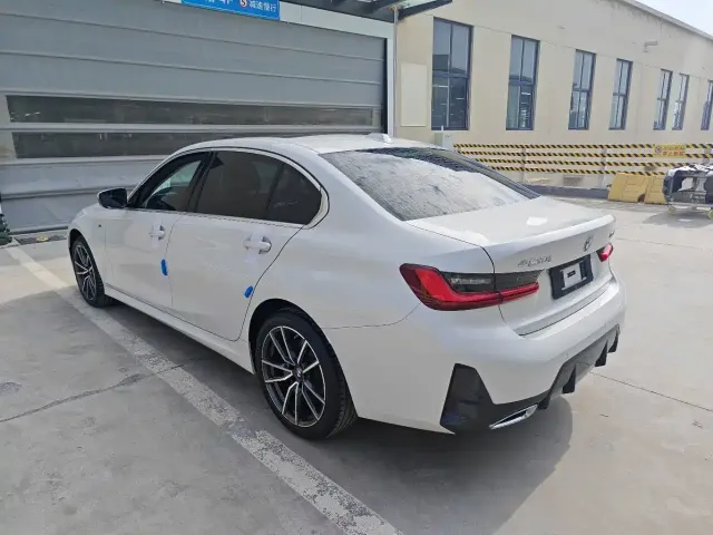 BMW 3 Series — Фото автомобиля 7