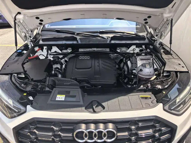 Audi Q5L — Фото автомобиля 9