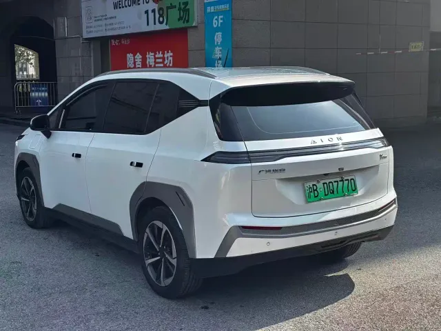 GAC Aion Y — Фото автомобиля 9