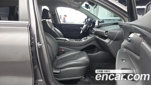 Hyundai Santafe Новый Santa Fe Бензин 2.5T 2WD — Фото автомобиля 11