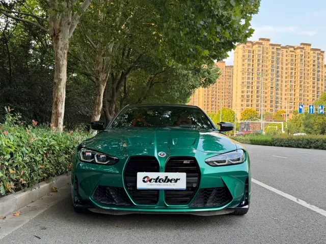 BMW M4 — Фото автомобиля 2
