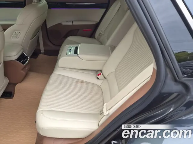 Hyundai Grandeur GN7 — Фото автомобиля 17