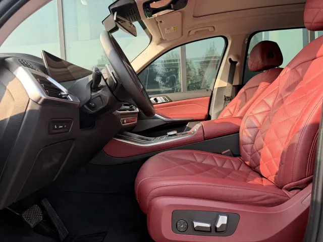 BMW X5 — Фото автомобиля 10