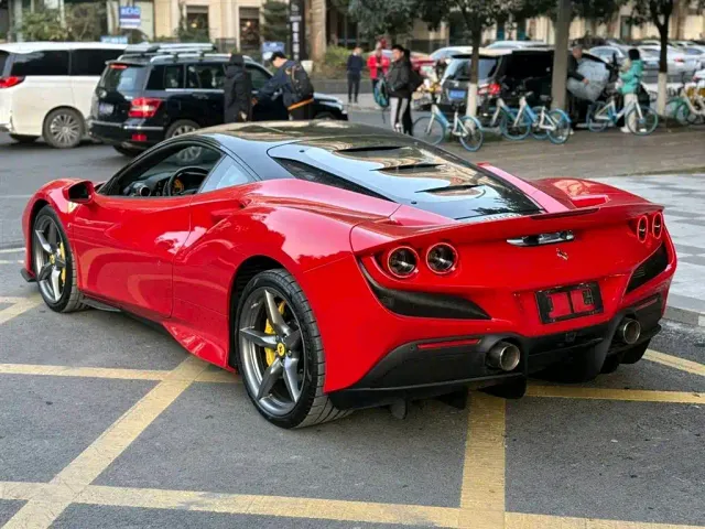 Ferrari F8 — Фото автомобиля 4