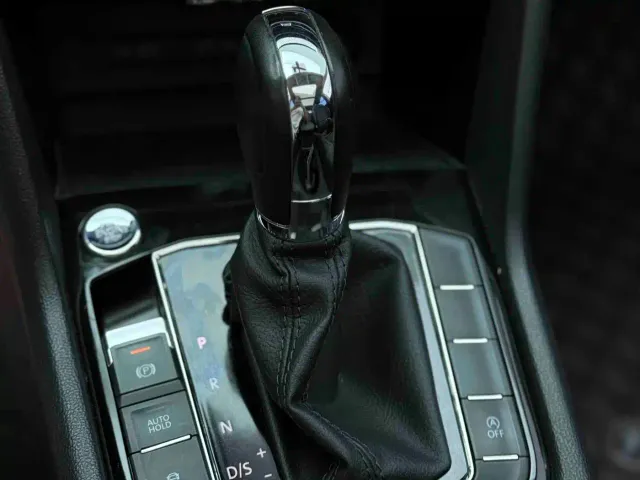 Volkswagen Tharu — Фото автомобиля 14