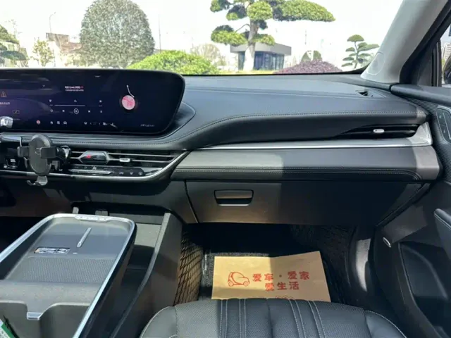 Buick LaCrosse — Фото автомобиля 15