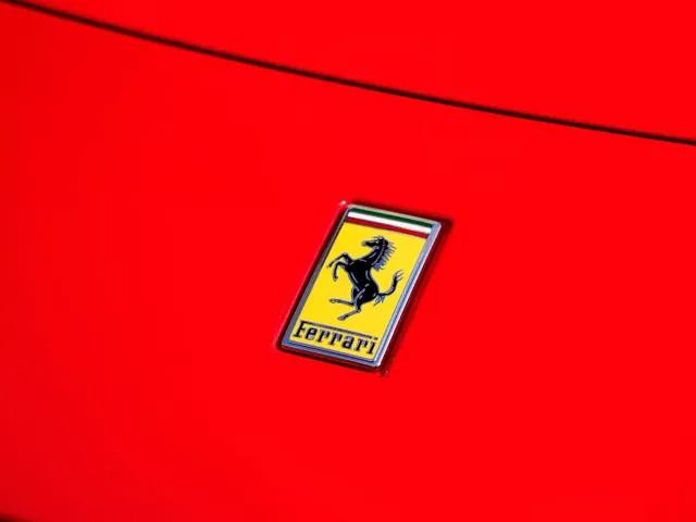 Ferrari Roma — Фото автомобиля 7