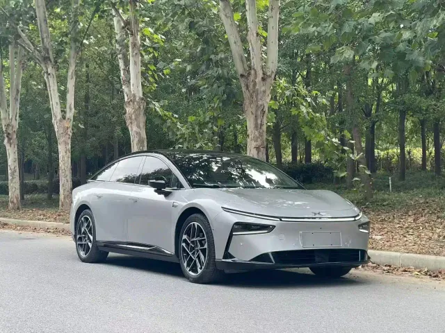 Xpeng P7+ — Фото автомобиля 3