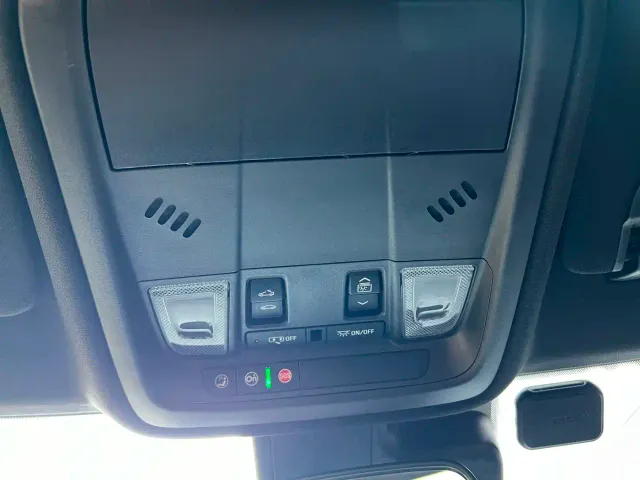 Cadillac XT4 — Фото автомобиля 20
