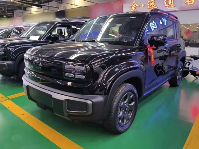 Фотография автомобиля — Baojun Yep Plus
