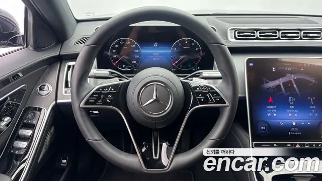 Mercedes-Benz S-Class — Фото автомобиля 11