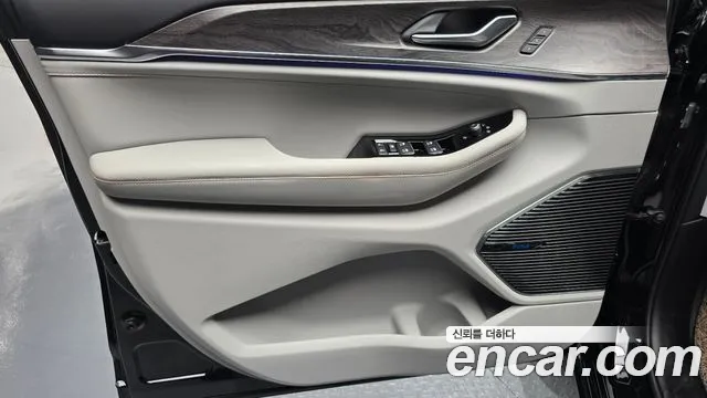 Jeep Cherokee WL — Фото автомобиля 13