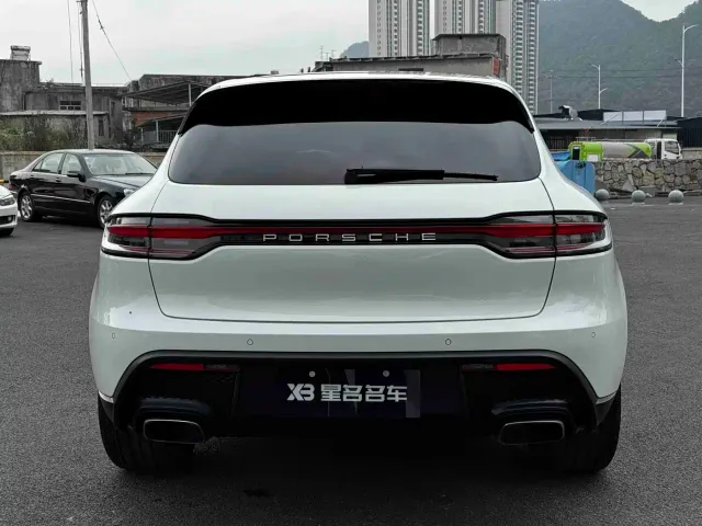 Porsche Macan — Фото автомобиля 14