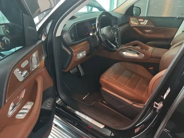 Mercedes-Benz GLS-Class — Фото автомобиля 20