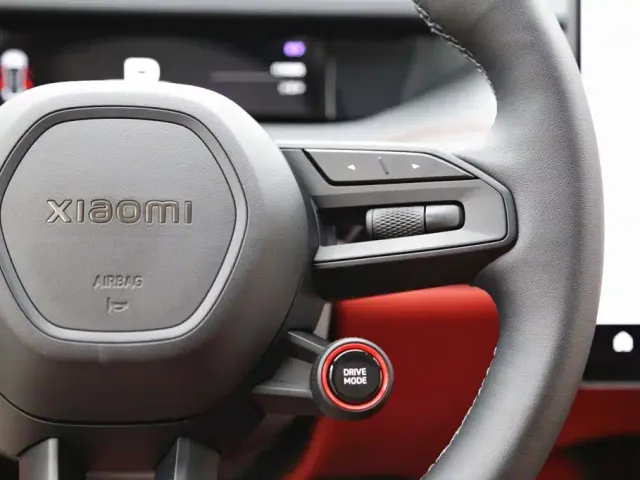 Xiaomi SU7 — Фото автомобиля 18
