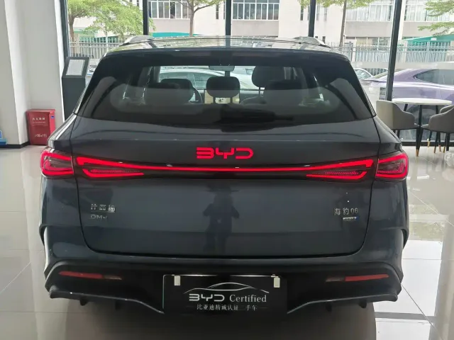 BYD Seal 06 DM-i Touring — Фото автомобиля 5