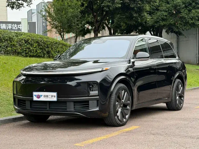 Фотография автомобиля — Li Auto L9