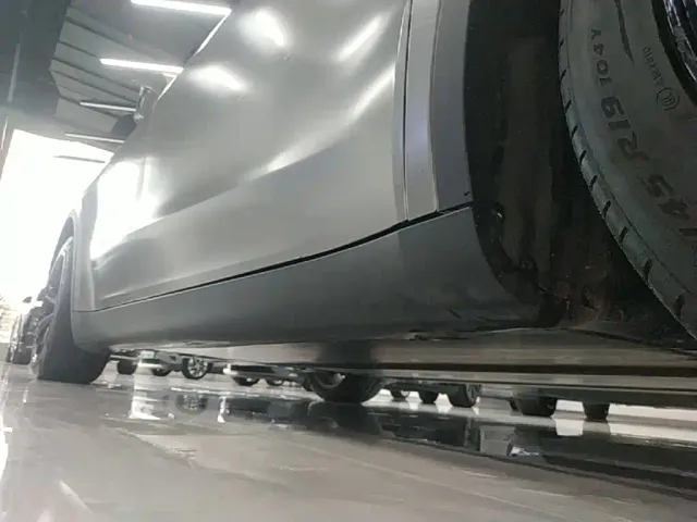 Tesla Model Y — Фото автомобиля 20
