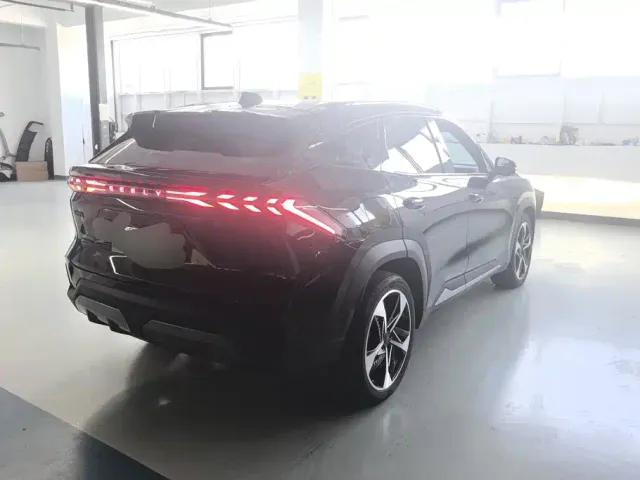 Geely Galaxy L7 — Фото автомобиля 3