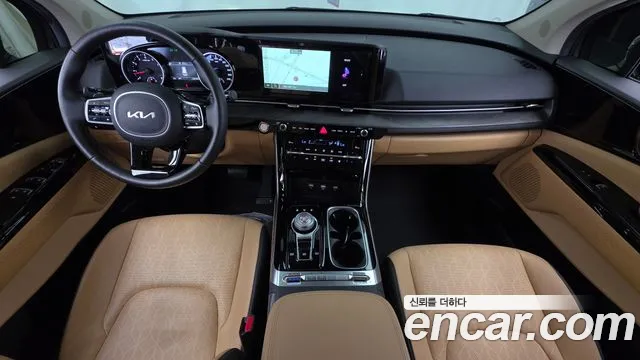 Kia Carnival Generation 4 — Фото автомобиля 10