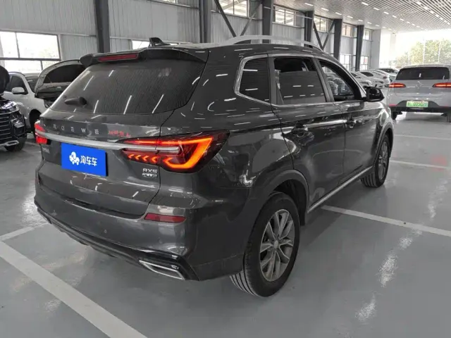 Roewe RX5 — Фото автомобиля 3